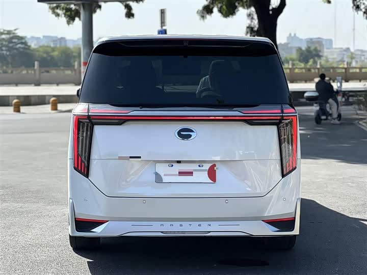 Фото 5 - GAC Trumpchi M8