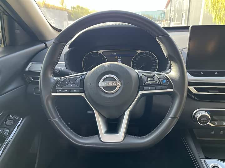 Фото 11 - Nissan Teana