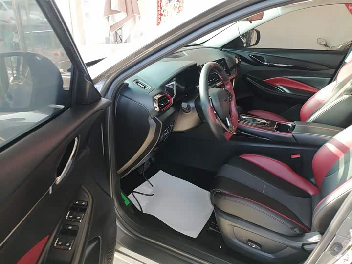 Фото 16 - Changan Oshan X5