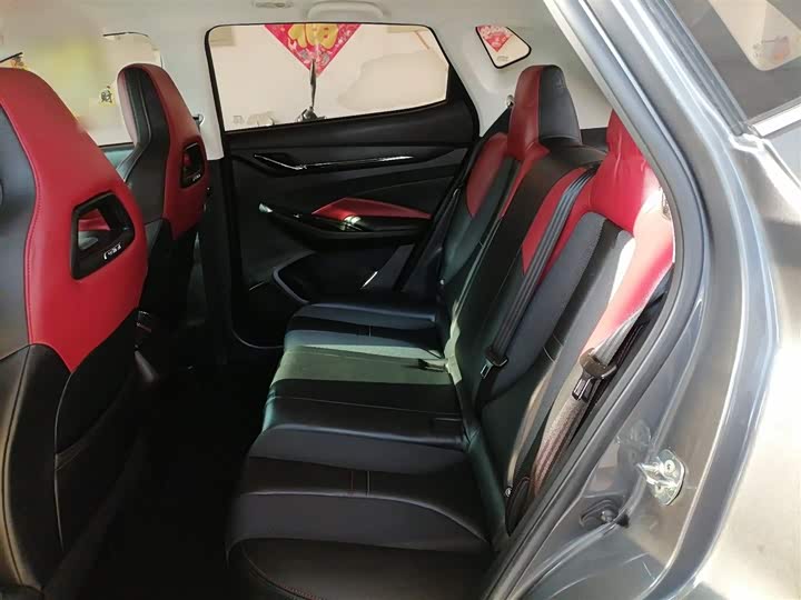 Фото 17 - Changan Oshan X5