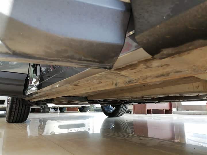 Фото 21 - Changan Oshan X5