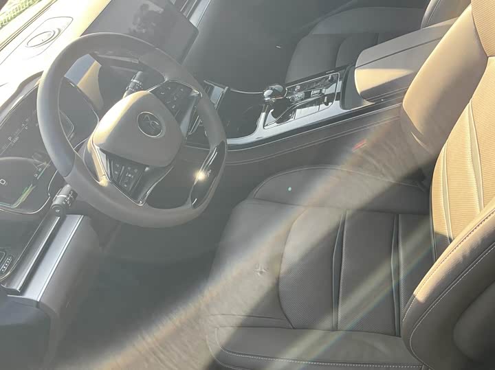 Фото 11 - BYD Han