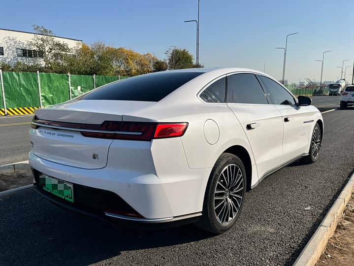 Фото 4 - BYD Han