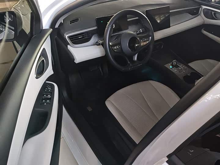 Фото 13 - BYD Seal 05 DM-i Hybrid