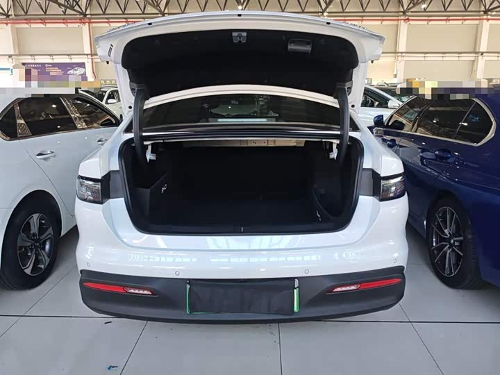 Фото 9 - BYD Seal 05 DM-i Hybrid