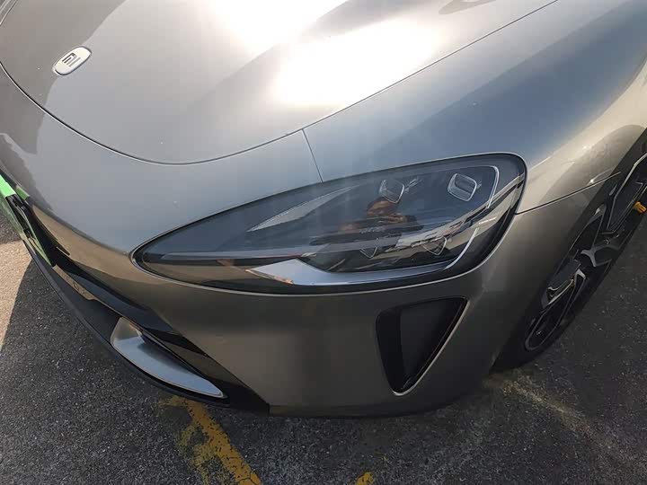 Фото 24 - Xiaomi SU7