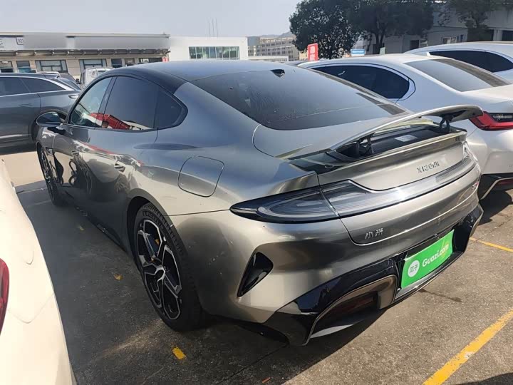 Фото 5 - Xiaomi SU7