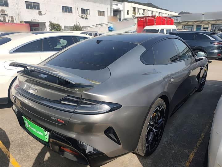 Фото 7 - Xiaomi SU7