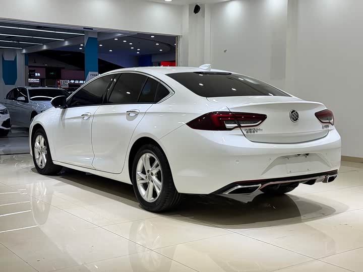 Фото 5 - Buick Regal