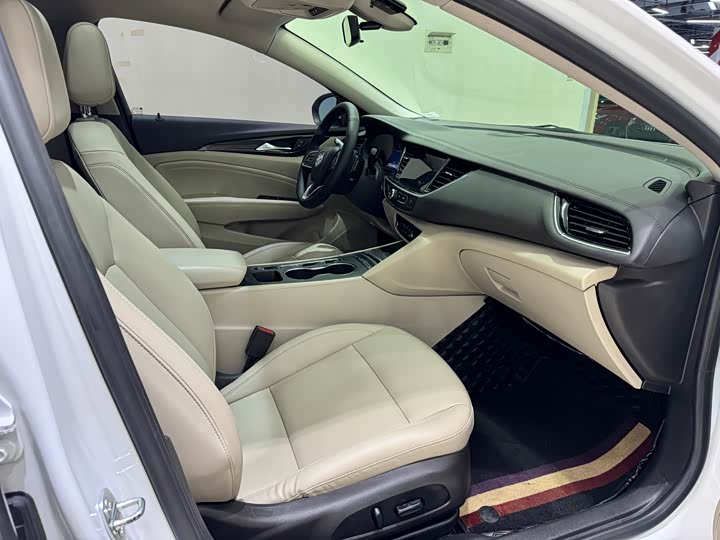 Фото 8 - Buick Regal