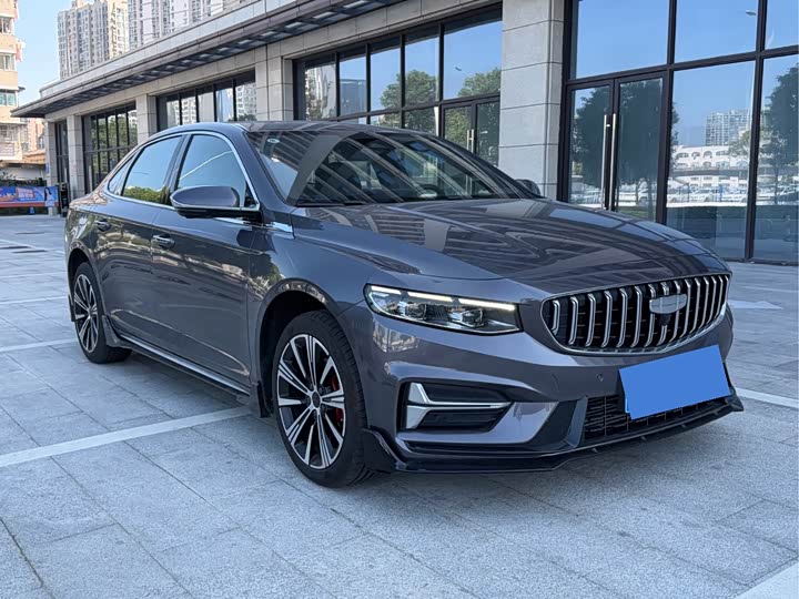 Фото 3 - Geely Preface