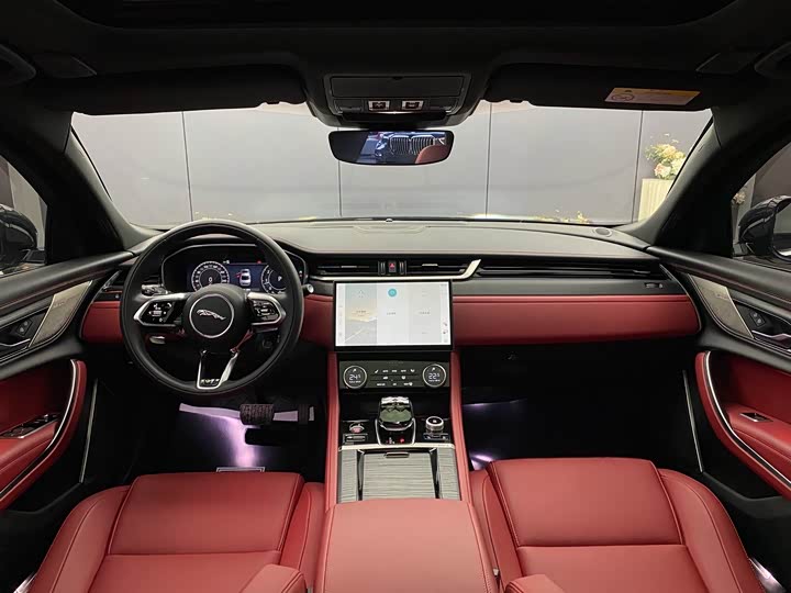 Фото 8 - Jaguar XF L