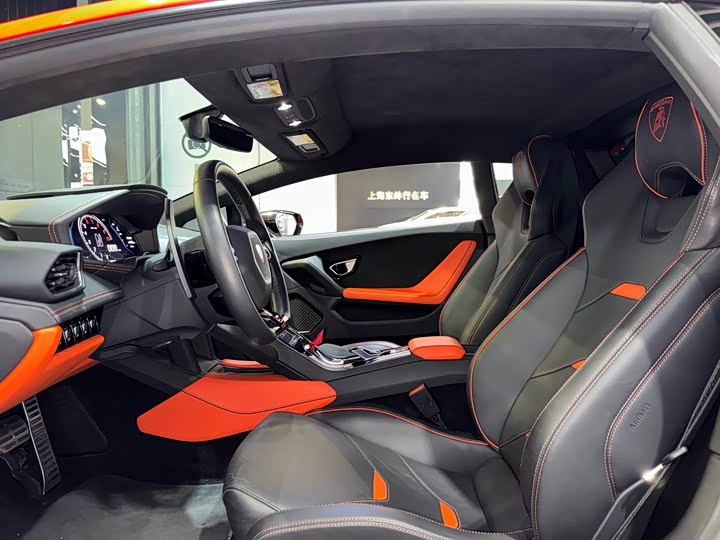 Фото 10 - Lamborghini Huracán