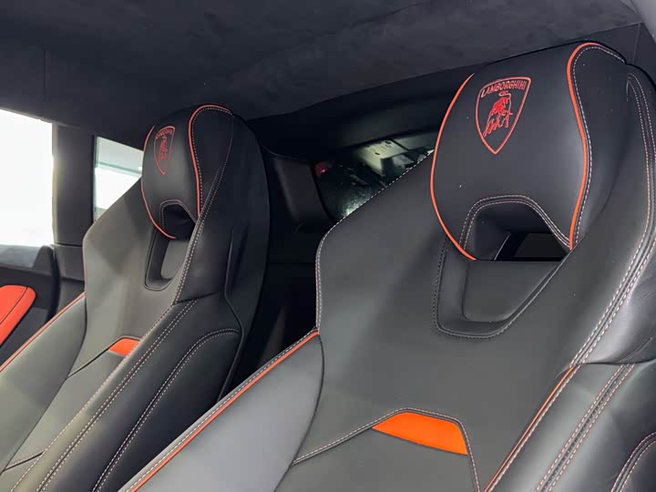 Фото 12 - Lamborghini Huracán