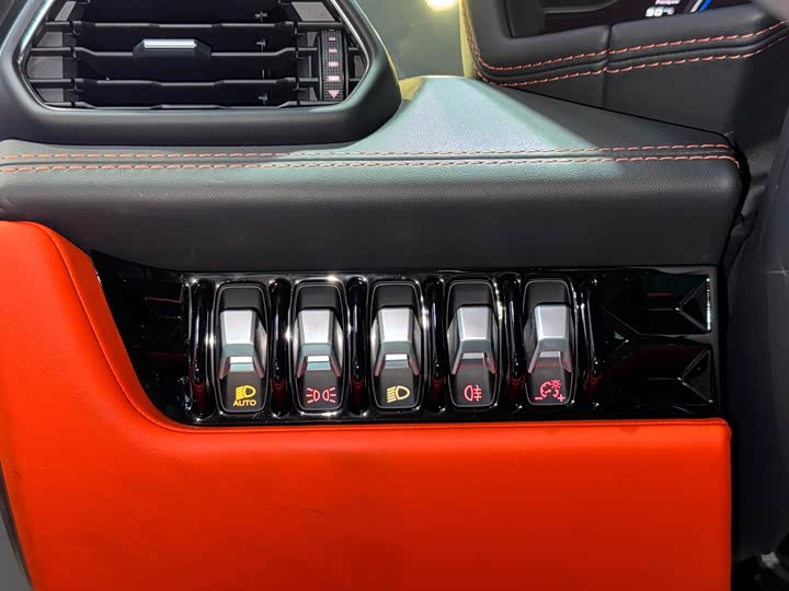 Фото 20 - Lamborghini Huracán