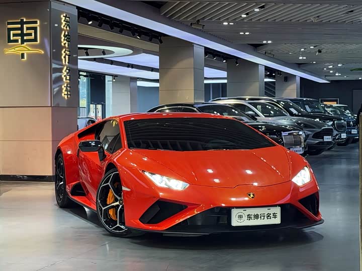 Фото 4 - Lamborghini Huracán