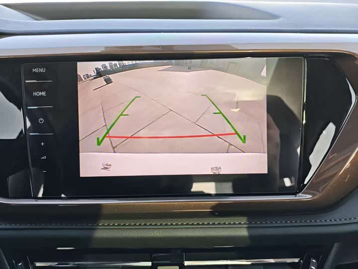 Фото 18 - Volkswagen Tharu