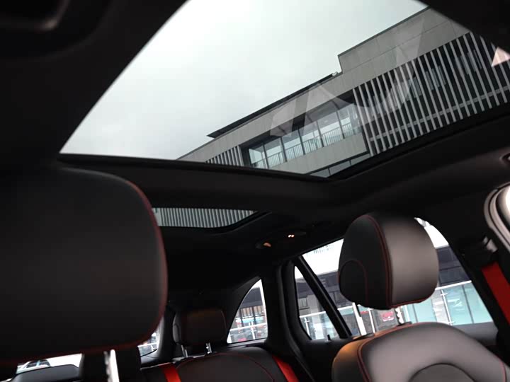 Фото 12 - Mercedes-Benz GLC-Class AMG