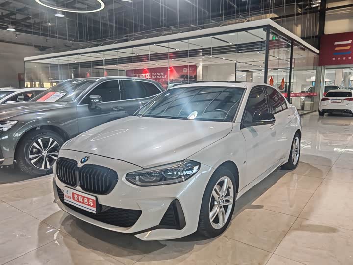 Фото 1 - BMW 1 Series