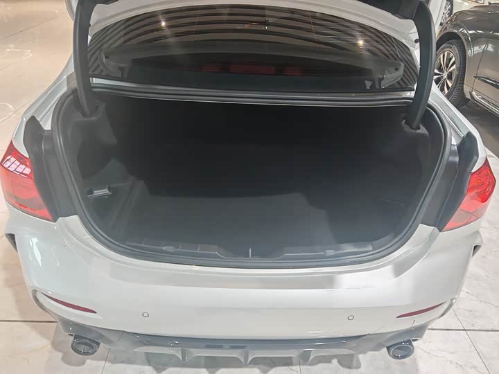 Фото 11 - BMW 1 Series