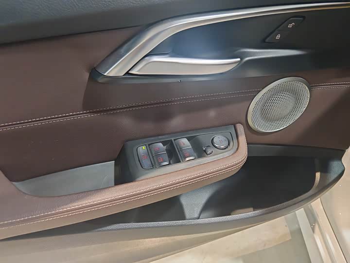 Фото 5 - BMW 1 Series