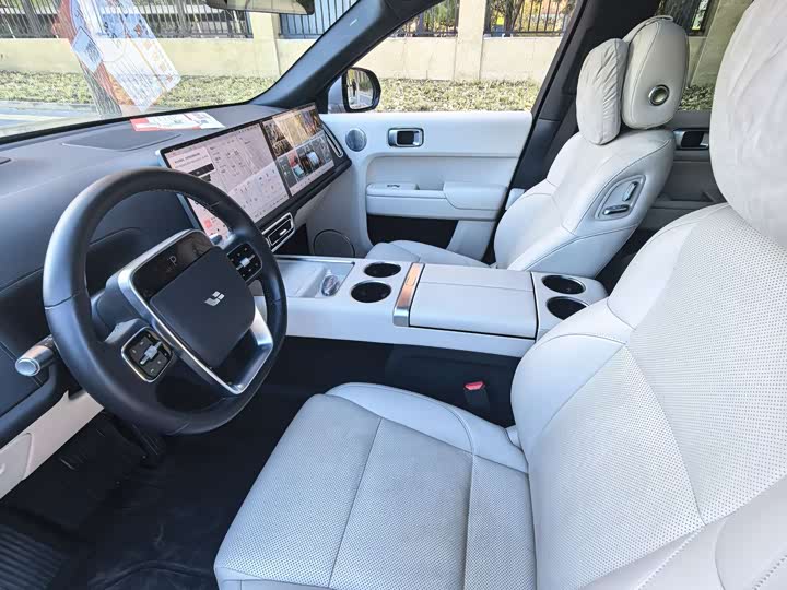 Фото 5 - LiXiang L8