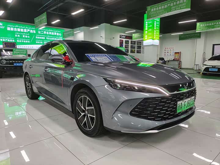Фото 3 - BYD Qin L