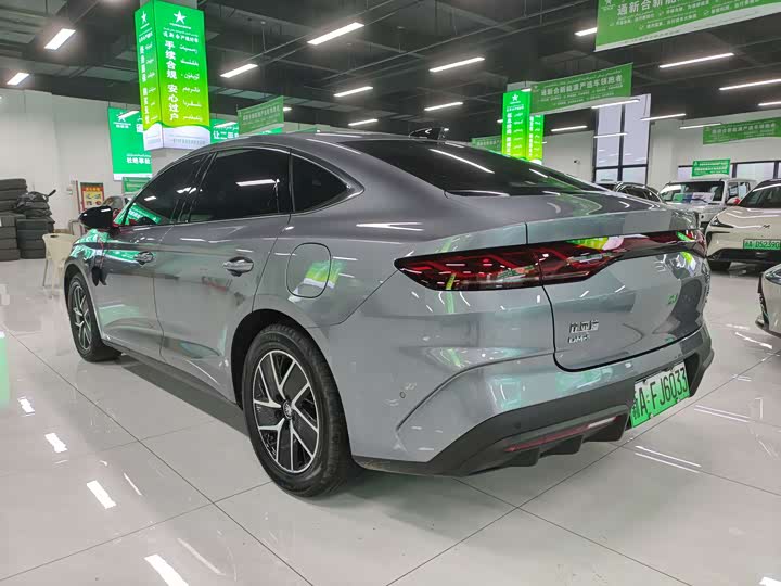Фото 7 - BYD Qin L