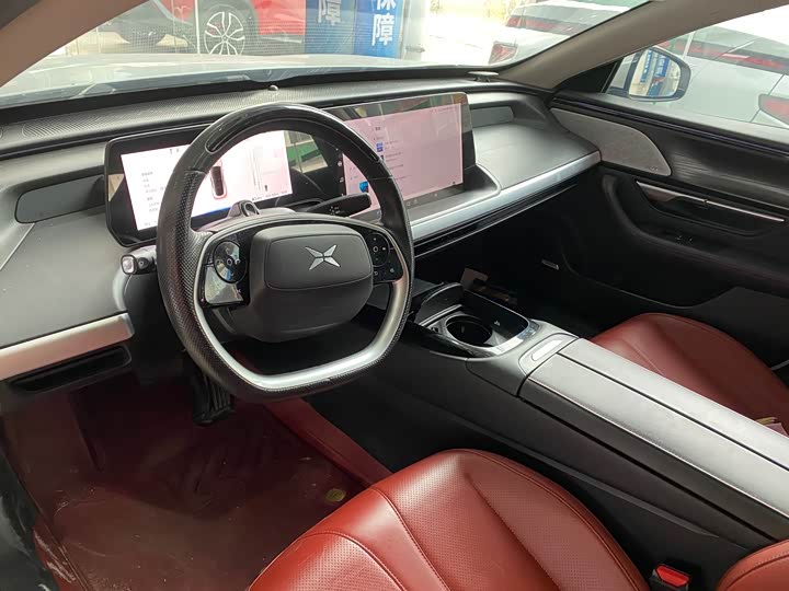 Фото 9 - XPeng P7