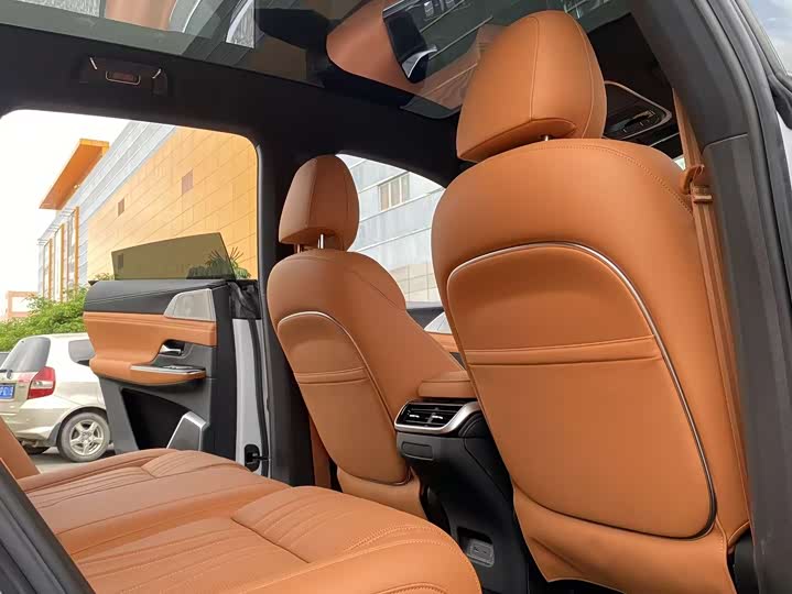 Фото 5 - XPeng G9