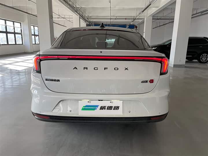 Фото 5 - BAIC Arcfox Alpha S