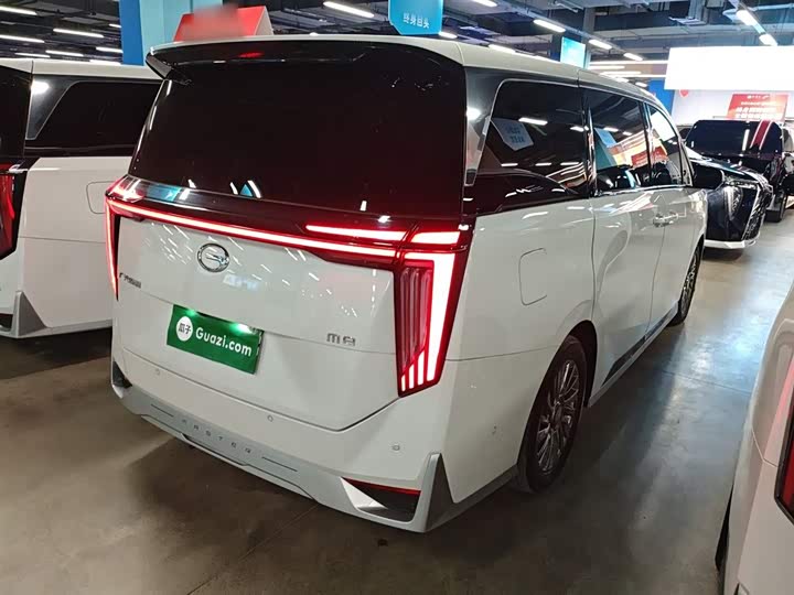 Фото 7 - GAC Trumpchi M8