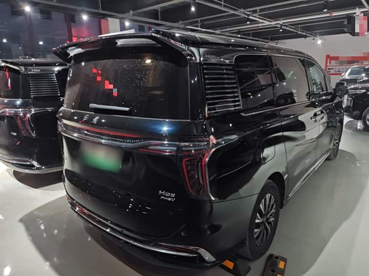 Фото 7 - Hongqi HQ9 Hybrid