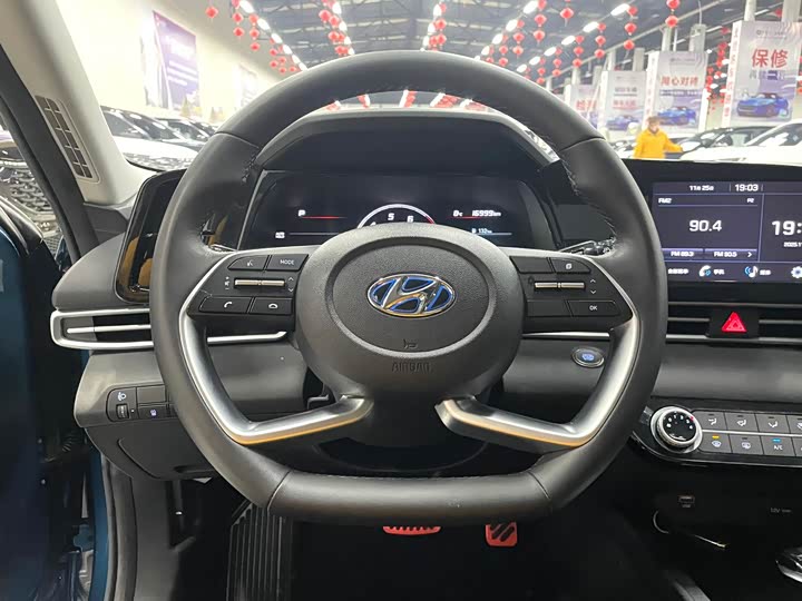 Фото 7 - Hyundai Elantra N line