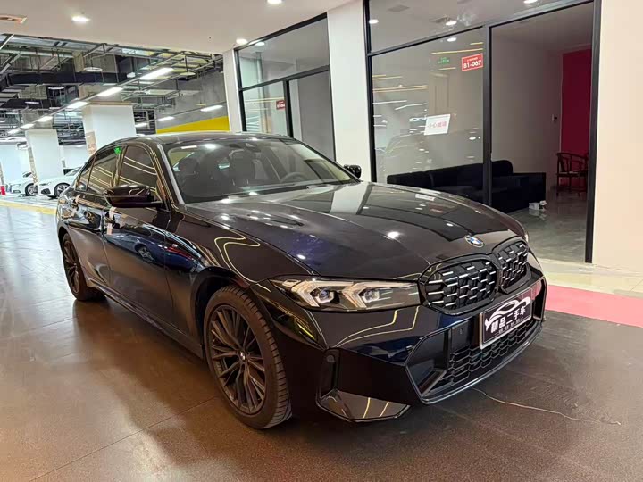 Фото 3 - BMW 3 Series