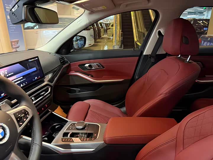 Фото 7 - BMW 3 Series