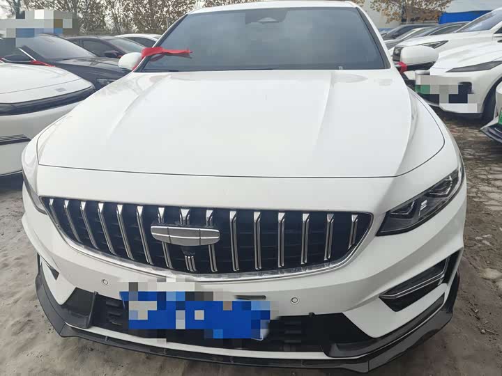 Фото 2 - Geely Preface