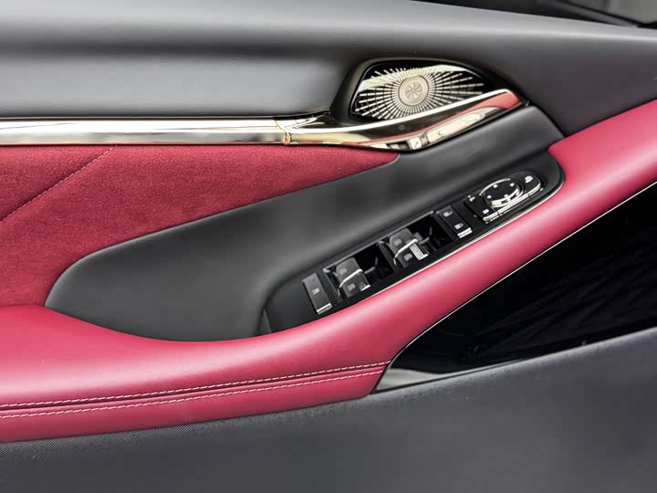 Фото 18 - GAC Trumpchi M8