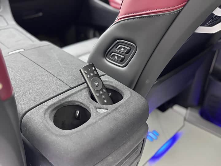 Фото 30 - GAC Trumpchi M8