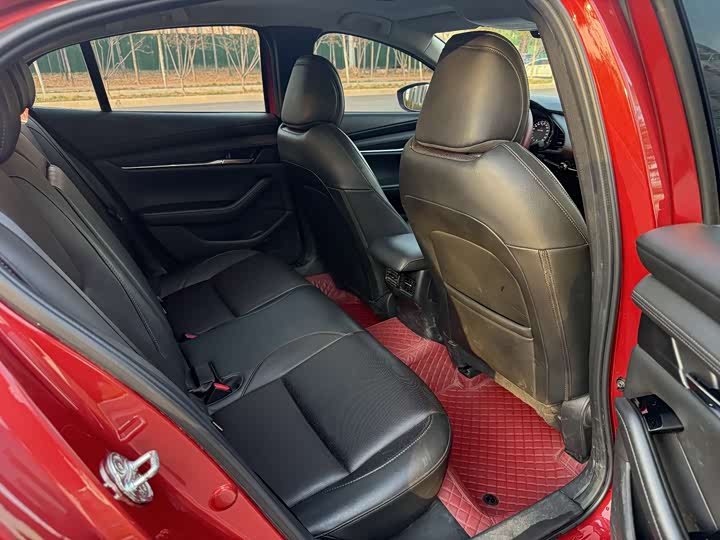 Фото 11 - Mazda 3 (Axela)