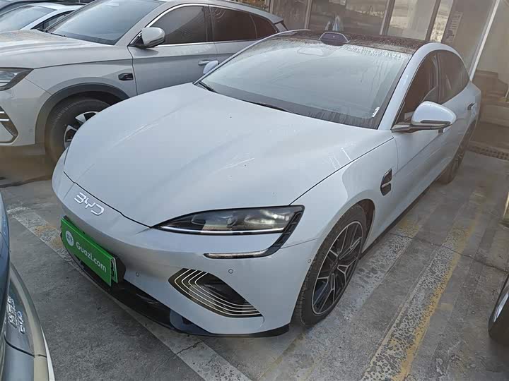 Фото 1 - BYD Seal