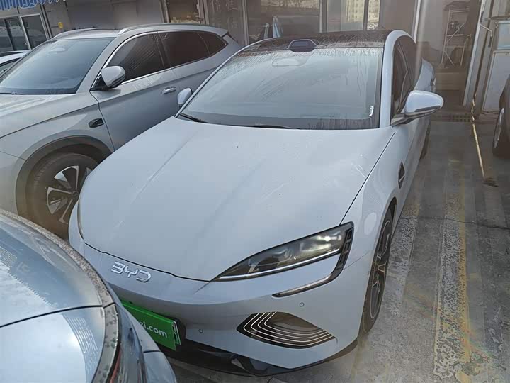 Фото 3 - BYD Seal