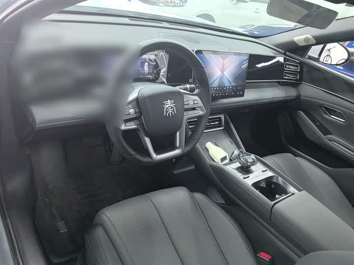 Фото 12 - BYD Qin L