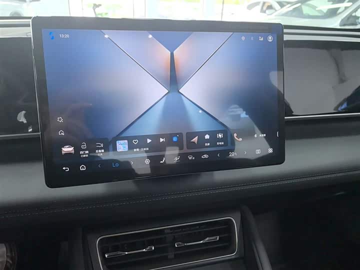 Фото 5 - BYD Qin L