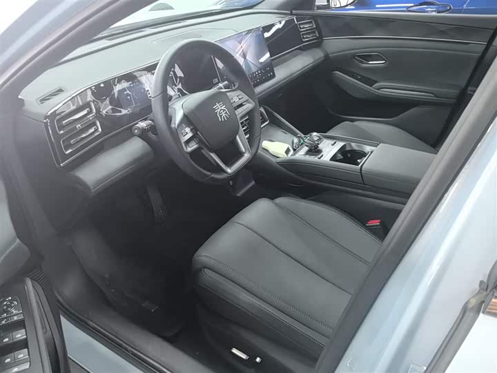 Фото 7 - BYD Qin L