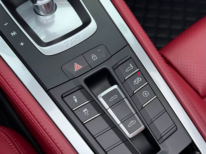 Фото 10 - Porsche 718