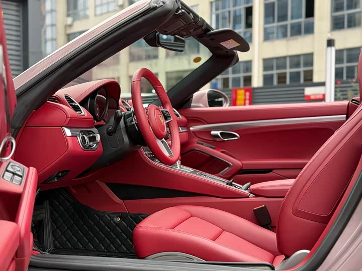 Фото 8 - Porsche 718