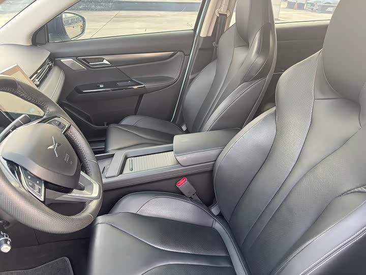 Фото 10 - XPeng G3