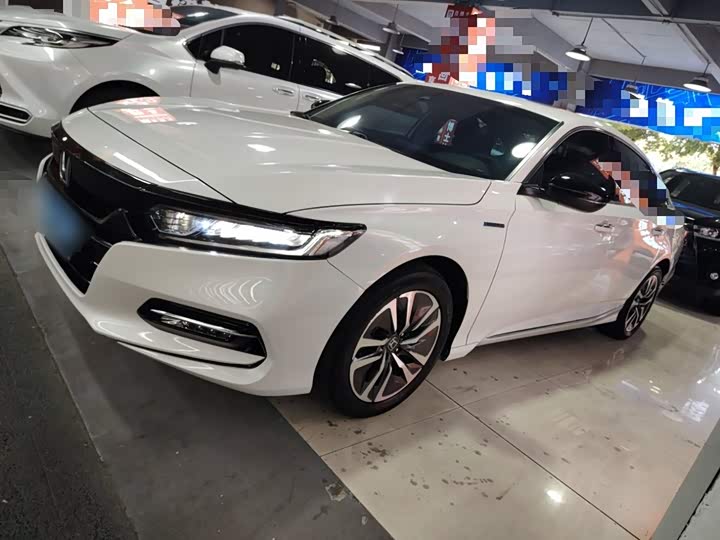 Фото 5 - Honda Accord