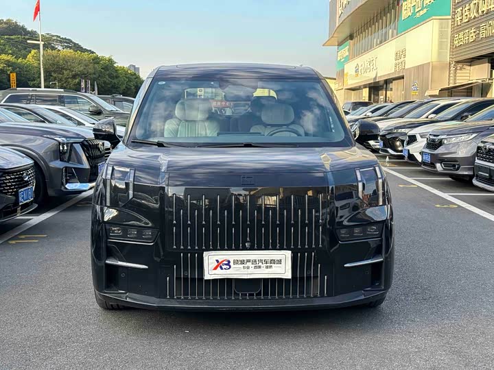 Фото 2 - Zeekr 009